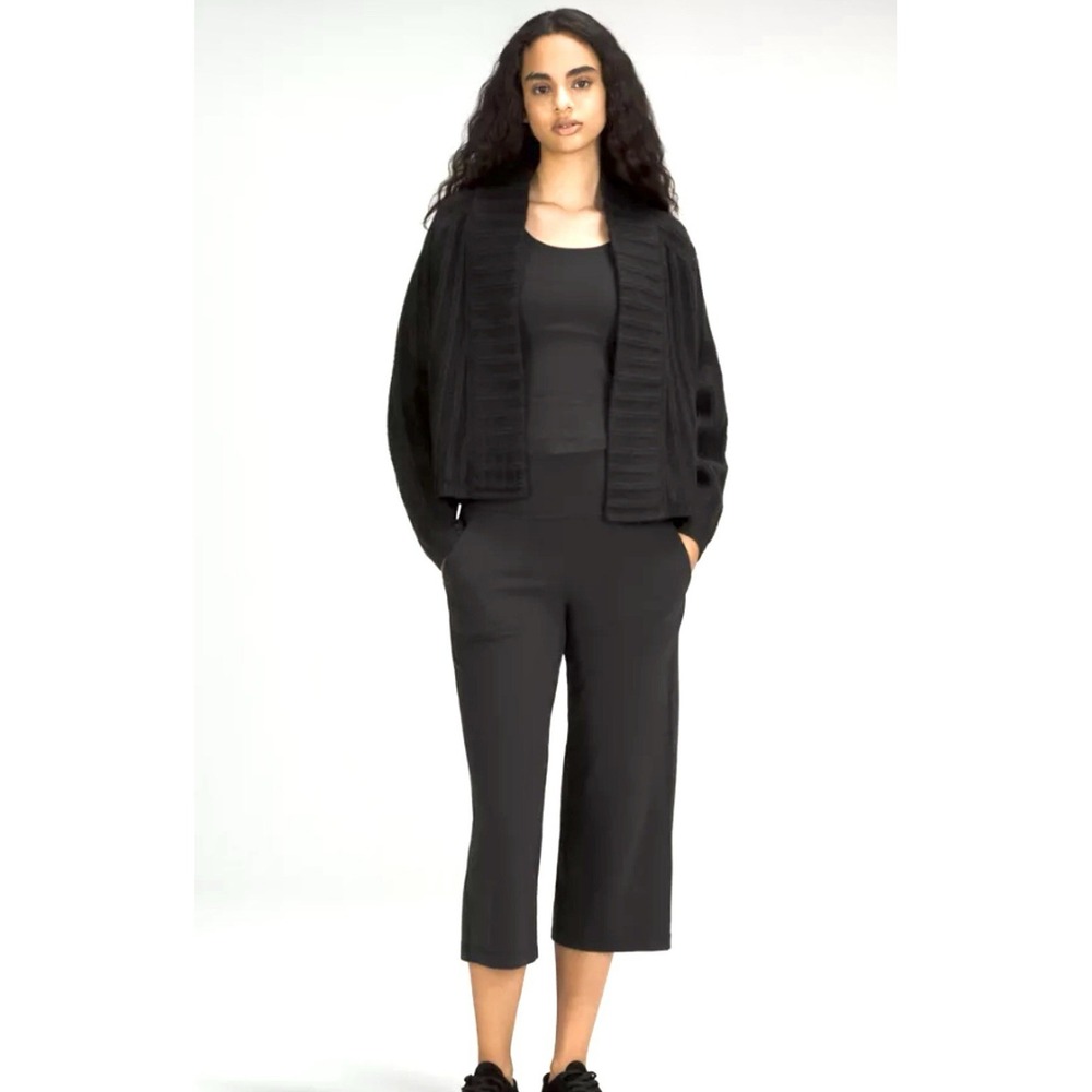 Lululemon Womens M/L Twin Rib Sweater Wrap Black Open Cardigan Cropped Heavy GUC